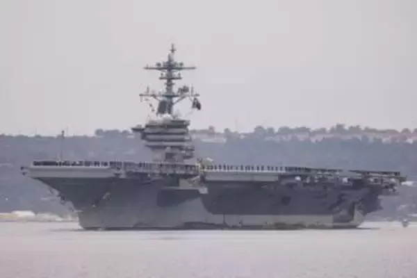 米空母セオドア・ルーズベルト、中東へ　展開期間は7カ月以上　米海軍高官