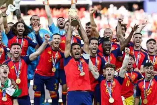 スペイン、延長の末アルゼンチン下し2度目の優勝　北中米W杯