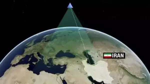 米軍に対するイランの攻撃能力、ロシアの衛星の支援で向上か　CNNが調査