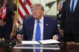 「米医師ら、トランプ氏の大統領令に懸念　家庭でのワクチン離れにつながるか」の画像1
