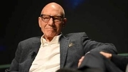 英俳優パトリック・スチュワートさん、86歳で死去　「スター・トレック」や「X-Men」に出演