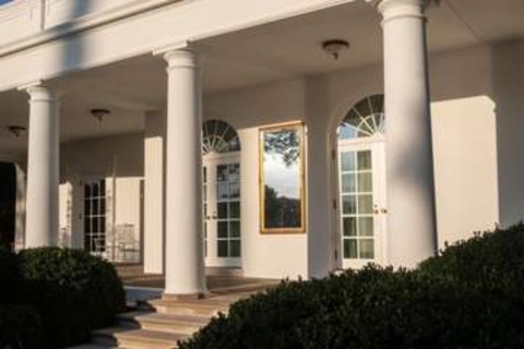 トランプ米政権、全政府職員にNDA義務付けを提案　メディアへの情報共有阻止狙い