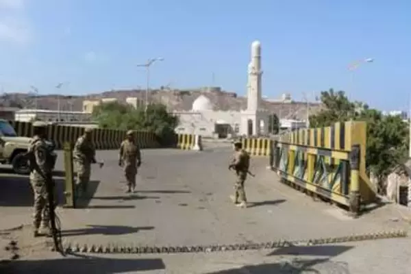 フーシがイエメン大統領宮殿を攻撃、5人死亡　サウジへの攻撃激化