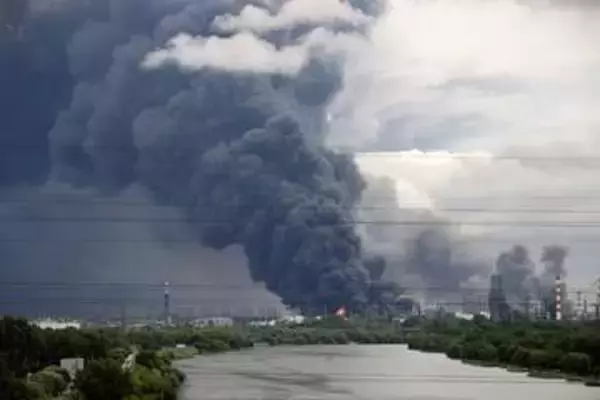 【分析】モスクワでの大規模爆発、プーチン氏の防護シェルターさえ破壊する勢い