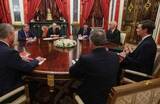 「米交渉団、プーチン氏との会談終え6日にキーウ訪問　戦闘終結に向けた取り組み活発化」の画像1