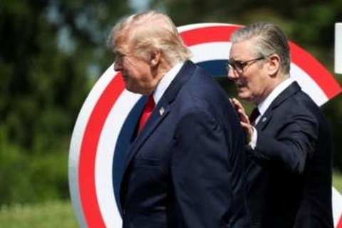 トランプ氏、英首相は「辞任する」と投稿　本人が退陣表明していない中