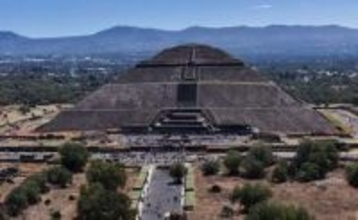メキシコ人気観光地テオティワカンで銃撃　カナダ人女性が死亡、6人負傷