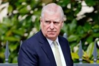 元王子のアンドルー氏が公邸から退去、「エプスタイン文書」で批判高まる　英