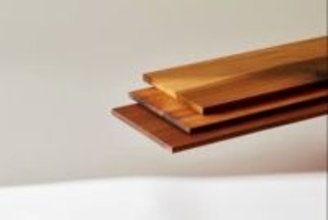 科学者が生み出した「スーパーウッド」、強度重量比は鋼鉄の10倍　米