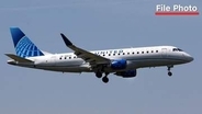 機内で客室ドアを開けようとする乗客、リージョナル機が緊急着陸　米