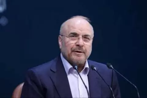 トランプ氏が交渉のテーブルを「降伏のテーブル」に、イランの対米交渉責任者が主張