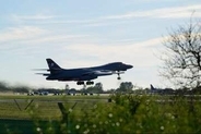 米空軍爆撃機、テロ計画疑惑の英基地からすべて撤収　新たな脅威受け