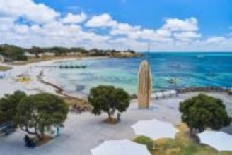 楽園の陰に暗い歴史、埋葬地にキャンプ場があった時代も　豪西部沖に浮かぶ島