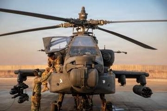 米軍攻撃ヘリ、記録的な高頻度で墜落　トランスミッションに重大な問題