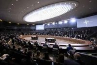 トランプ氏、NATO脱退を「間違いなく」検討　「必要な時に友人でなかった」