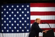 トランプ氏、公的医療保険加入の高齢者2000万人に90ドル支給を発表　一番確実に投票する年齢層
