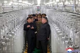 金正恩氏、新たな核施設を視察　兵器生産の「指数関数的」拡大を計画