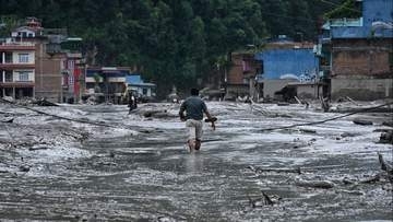 氷河の下流に住むことが命に関わるリスクになった理由、ネパール洪水で危険浮き彫りに