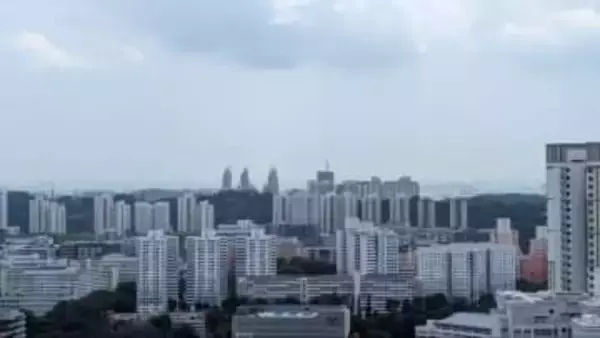 趣味は「影の船団」タンカーの追跡、シンガポール在住の営業マンに話を聞く