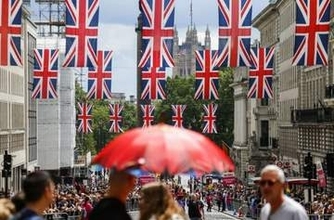 ブレグジットから10年、代償を払い続ける英国