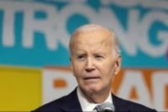 トランプ氏は民主主義を「解体した」、バイデン氏が痛烈批判