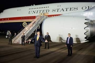 トランプ氏、安全上の懸念生じ旧型大統領専用機でトルコを出発　カタール寄贈の新型機に乗らず