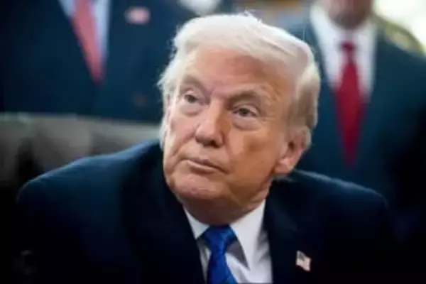 トランプ氏、FRB議長に指名したウォーシュ氏を「提訴するかも」　夕食会でジョーク