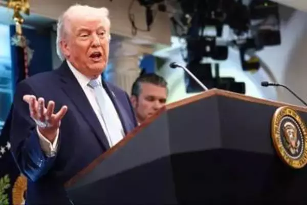 トランプ氏の精神衛生状態に疑問の声、口汚すぎるSNS投稿めぐり