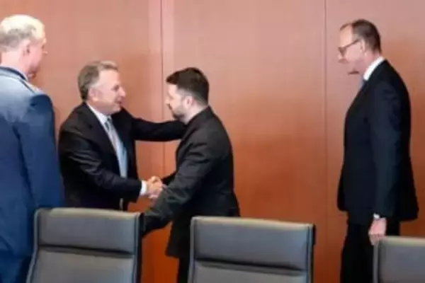 米特使、米ウクライナ間の和平協議で「進展あった」　15日も協議継続