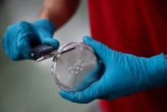 ミラノ冬季五輪のメダル、史上最高の「価値」に　金属価格高騰で