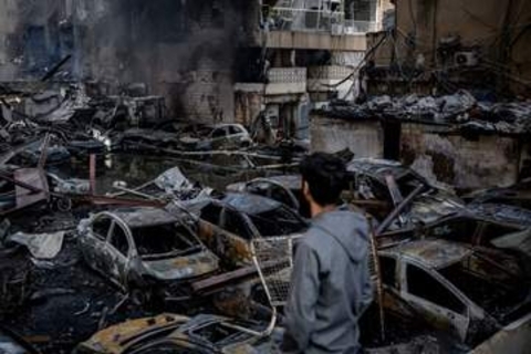 イスラエル、レバノンに最大規模攻撃　182人死亡、890人負傷