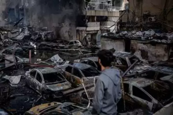 イスラエル、レバノンに最大規模攻撃　182人死亡、890人負傷