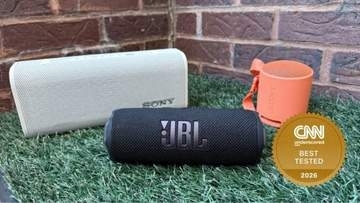 持ち運びできるBluetooth対応スピーカー4選　予算やサウンド重視型からバランス型まで