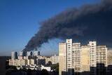 「ロシアのドローン攻撃で倉庫爆発、37人死亡　キーウ近郊」の画像1