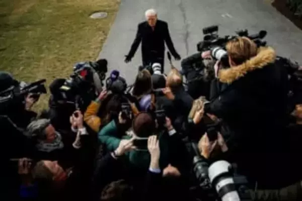 トランプ氏支持率、無党派層で過去最低の26％　一般教書演説控え