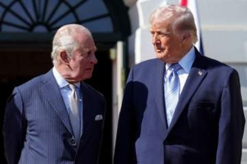 チャールズ英国王夫妻が訪米、トランプ大統領夫妻がホワイトハウスで出迎え