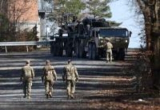 米、ドイツから駐留部隊5000人撤退へ　首相のイラン戦争批判受け