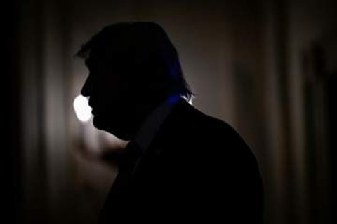 【分析】「捕まえられるものなら捕まえてみろ」、法の抜け道を探し続けるトランプ氏の職務遂行スタイル