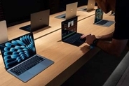 アップル、「MacBook」「iPad」シリーズなど値上げ　株価は1年超で最大の下げ幅