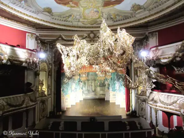 「城主のプリンセスに会える、ベルギーの城下町シメイを行く旅」の画像