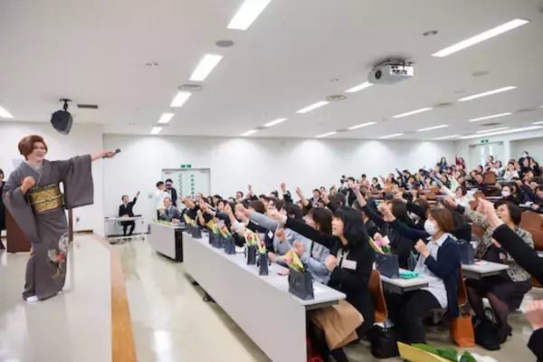 「輝く女性をIKKOさんも応援。ランコムが石巻で行う女性支援プログラム」の画像