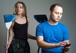 家事分担していない男性の4割は「これからも分担したくない」　夫が主導権を握りやすいのは「専業主婦」の家庭