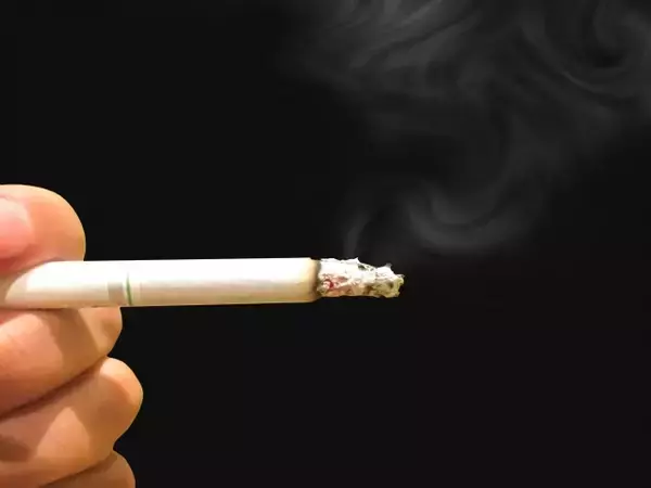 「受動喫煙にさらされた若者は"むし歯"になりやすい」　岡山大の研究グループが発表