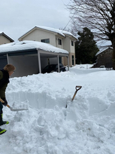 福井の豪雪、東京出身者が見た光景　出勤に2～3時間、物流ストップで陳列棚もスカスカに