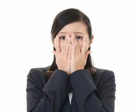 職場で受けた“性差別”「女は子どもを産む機械。仕事より子どもを作れ」と言われた女性