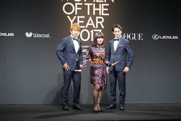 ブルゾンちえみ 女に生まれて よかった Vogue Japan Women Of The Year 17 受賞式に登場 17年11月24日 エキサイトニュース