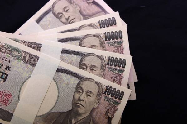 年収1000万超えの男性と結婚したい 26歳女性に厳しい声 自分が1000万円プレイヤーなら可能 40代1000万超えなら結婚相談所で狙える 18年10月28日 エキサイトニュース