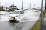 【速報】千葉県内、強風で交通乱れ　京葉線、運転見合わせ　アクアライン通行止め、東京湾フェリー運航見合わせ