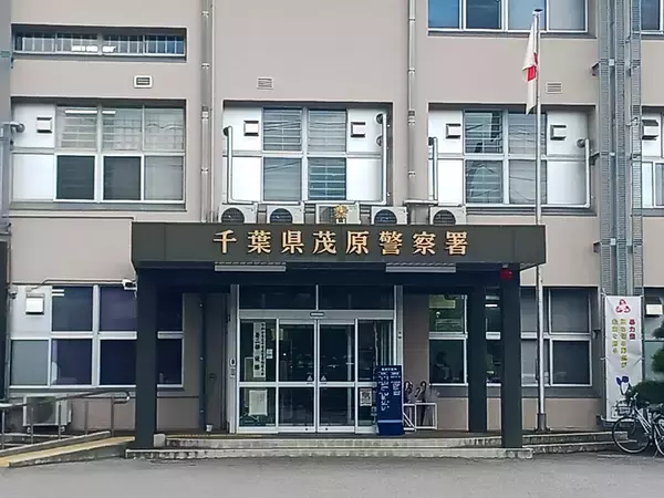 コメ１・６トン、倉庫から盗まれる　５５袋・１１０万円相当　ドア鍵壊され、現場に工具…　長生