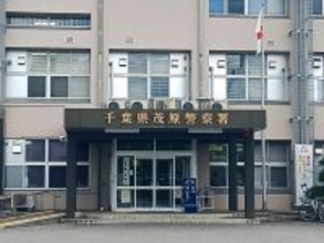 コメ１・６トン、倉庫から盗まれる　５５袋・１１０万円相当　ドア鍵壊され、現場に工具…　長生